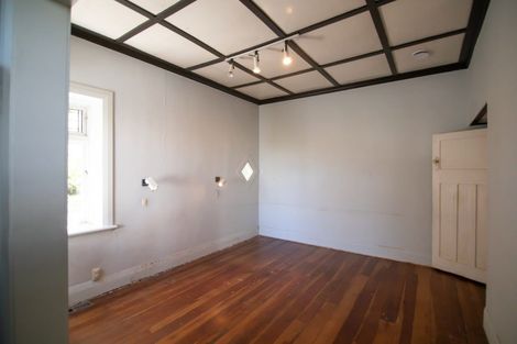 Photo of property in 44 Hillcrest Road, Hillcrest, Hamilton, 3216