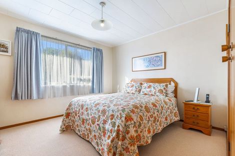 Photo of property in 6 Hewlett Road, Massey, Auckland, 0614