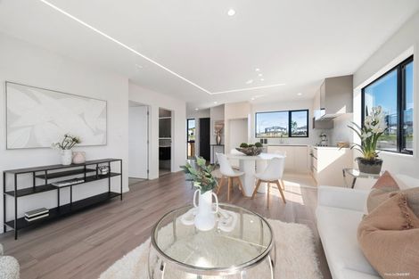 Photo of property in 50 Observation Green, Hobsonville, Auckland, 0616