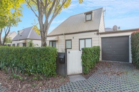 Photo of property in 9/58 Manuroa Road, Takanini, 2112