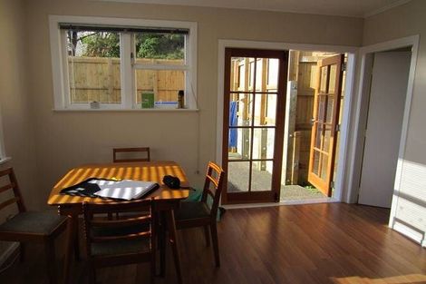 Photo of property in 105 Severn Street, Island Bay, Wellington, 6023