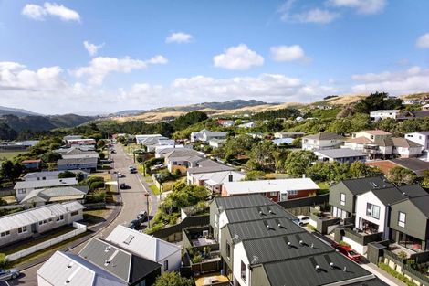 Photo of property in 6u9 Oswald Crescent, Paparangi, Wellington, 6037