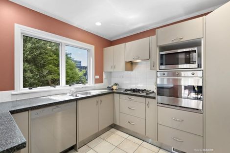 Photo of property in 13/28u Hobson Street, Thorndon, Wellington, 6011