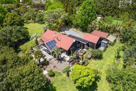 Photo of property in 3 Cochrane Drive, Kerikeri, 0230