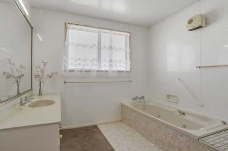 Photo of property in 14 Queen Street, Milton, 9220