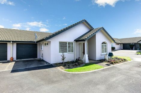 Photo of property in Village Gardens, 17/16u Rototuna Road, Flagstaff, Hamilton, 3210