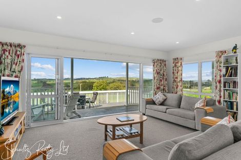 Photo of property in 70 Te Pahi River Drive, Paparoa, 0583