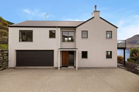 Photo of property in 5 Gum Lane, Queenstown, 9300