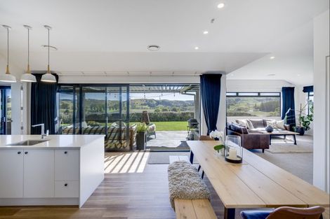 Photo of property in 44 Kopaki Bay Road, Puketapu, Napier, 4182