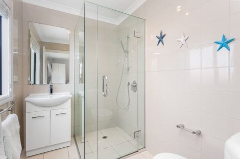 Photo of property in 49 The Ritz, Orewa, 0931