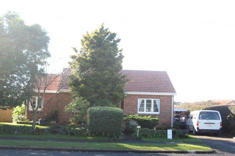 Photo of property in 1/3 Sturdee Road, Manurewa, Auckland, 2102