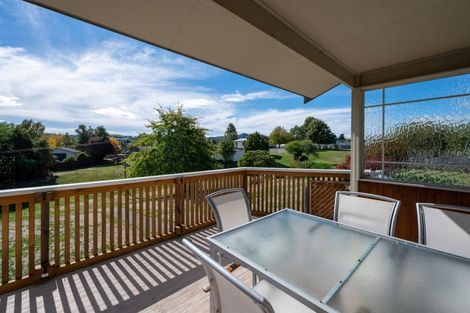 Photo of property in 26 Angela Place, Kinloch, Taupo, 3377