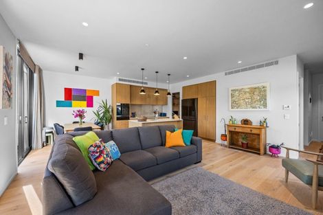 Photo of property in 24 Bellfield Lane, Wanaka, 9305