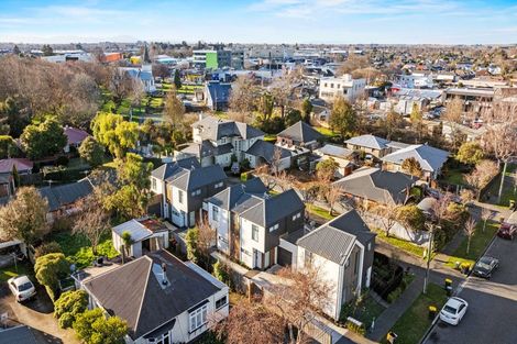 Photo of property in 2/37 Bellvue Avenue, Papanui, Christchurch, 8053