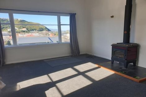 Photo of property in 32 Severn Street, Island Bay, Wellington, 6023