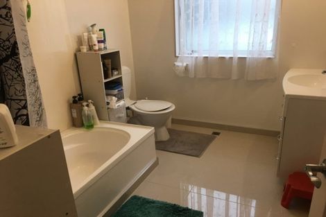 Photo of property in 33u2 Hiropi Street, Newtown, Wellington, 6021