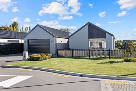 Photo of property in 2 Jardine Place, Marshland, Christchurch, 8051