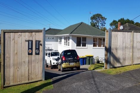 Photo of property in 31 Beaubank Road, Kelston, Auckland, 0602