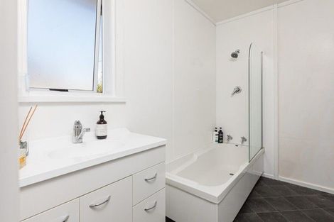 Photo of property in 123 Porangahau Road, Waipukurau, 4200