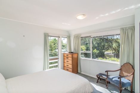 Photo of property in 53 Puriri Road, Waikanae, 5036