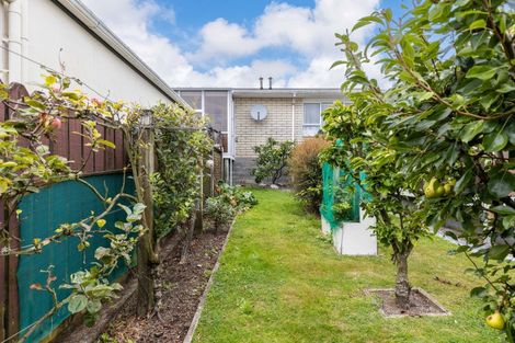 Photo of property in 47d Record Street, Fitzroy, New Plymouth, 4312