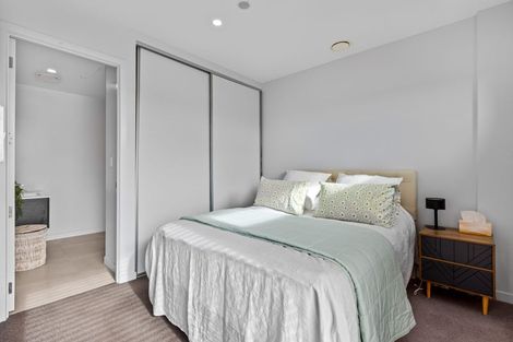 Photo of property in Frank Sargeson Apts, 302/80 Anzac Street, Takapuna, Auckland, 0622
