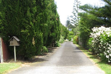 Photo of property in 67 Mcintyre Road, Mangere Bridge, Auckland, 2022