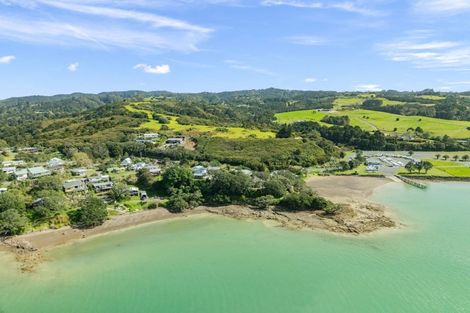 Photo of property in 958e Whangarei Heads Road, Parua Bay, 0174
