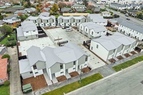 Photo of property in 63 Bampton Street, Shirley, Christchurch, 8061