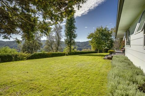 Photo of property in 888 Kakariki Farm Road, Kotemaori, 4188