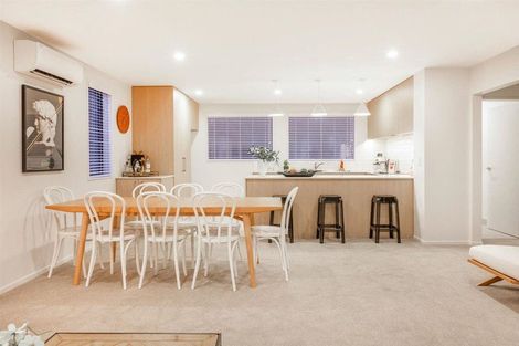 Photo of property in 33 Oakum Road, Whitby, Porirua, 5024