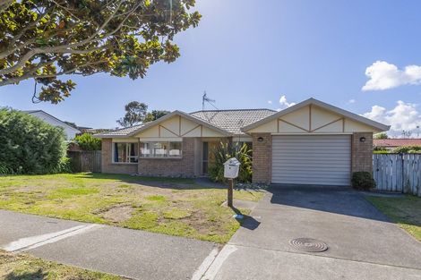 Photo of property in 3 Beachwater Grove, Paraparaumu Beach, Paraparaumu, 5032