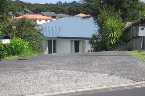 Photo of property in 1/8 Fernlea Rise, Bayview, Auckland, 0629