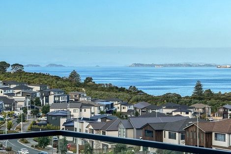 Photo of property in 14 Pakirikiri Street, Long Bay, 0630