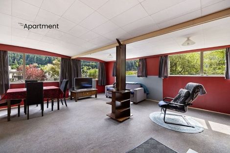 Photo of property in 125 Hallenstein Street, Queenstown, 9300
