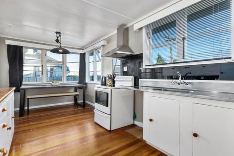 Photo of property in 146 Cole Street, Masterton, 5810