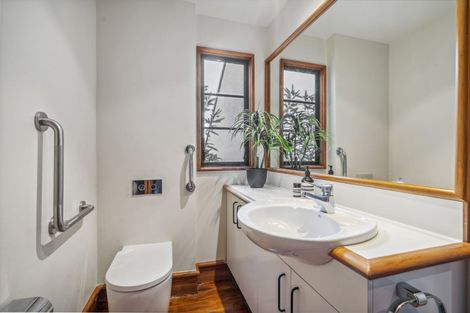 Photo of property in 12b Treasure Grove, Hataitai, Wellington, 6021