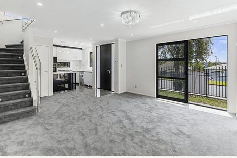 Photo of property in 36 Christmas Road, Manurewa, Auckland, 2102