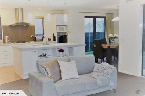 Photo of property in 10 East Ellington Drive, Mairehau, Christchurch, 8052