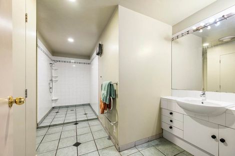 Photo of property in Apparel House, 215u1 Victoria Street, Te Aro, Wellington, 6011