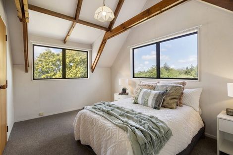 Photo of property in 8a/1 West Lynn Road, Titirangi, Auckland, 0604