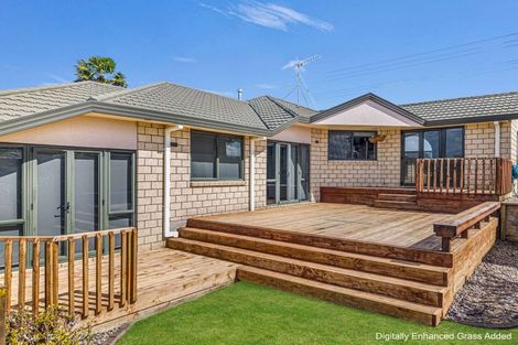 Photo of property in 135 Baverstock Road, Nawton, Hamilton, 3200