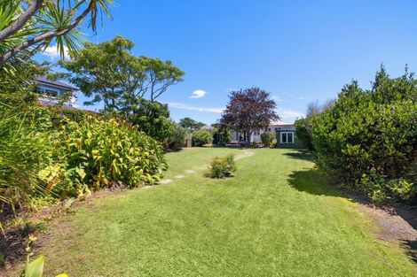 Photo of property in 3 Marine Terrace, Bayswater, Auckland, 0622