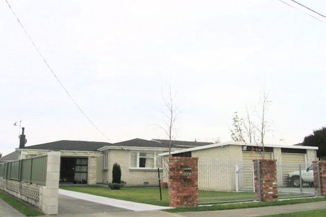 Photo of property in 20 Howard Road, Taradale, Napier, 4112