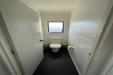 Photo of property in 22 Tawari Street, Inglewood, 4330