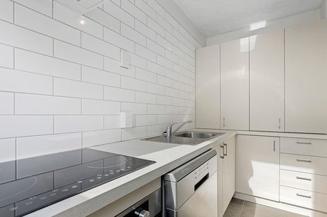 Photo of property in 2/73 Clare Road, St Albans, Christchurch, 8014