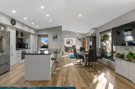 Photo of property in 135 Victory Drive, Wharewaka, Taupo, 3330
