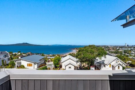 Photo of property in 11 Katui Street, Castor Bay, Auckland, 0620