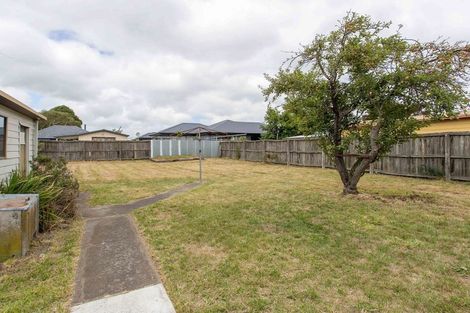 Photo of property in 19 Avro Crescent, Hornby, Christchurch, 8042