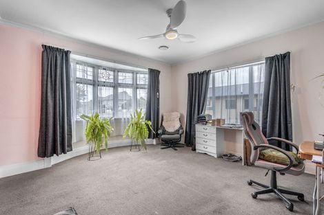 Photo of property in 27 Ferry Road, Edendale, 9825
